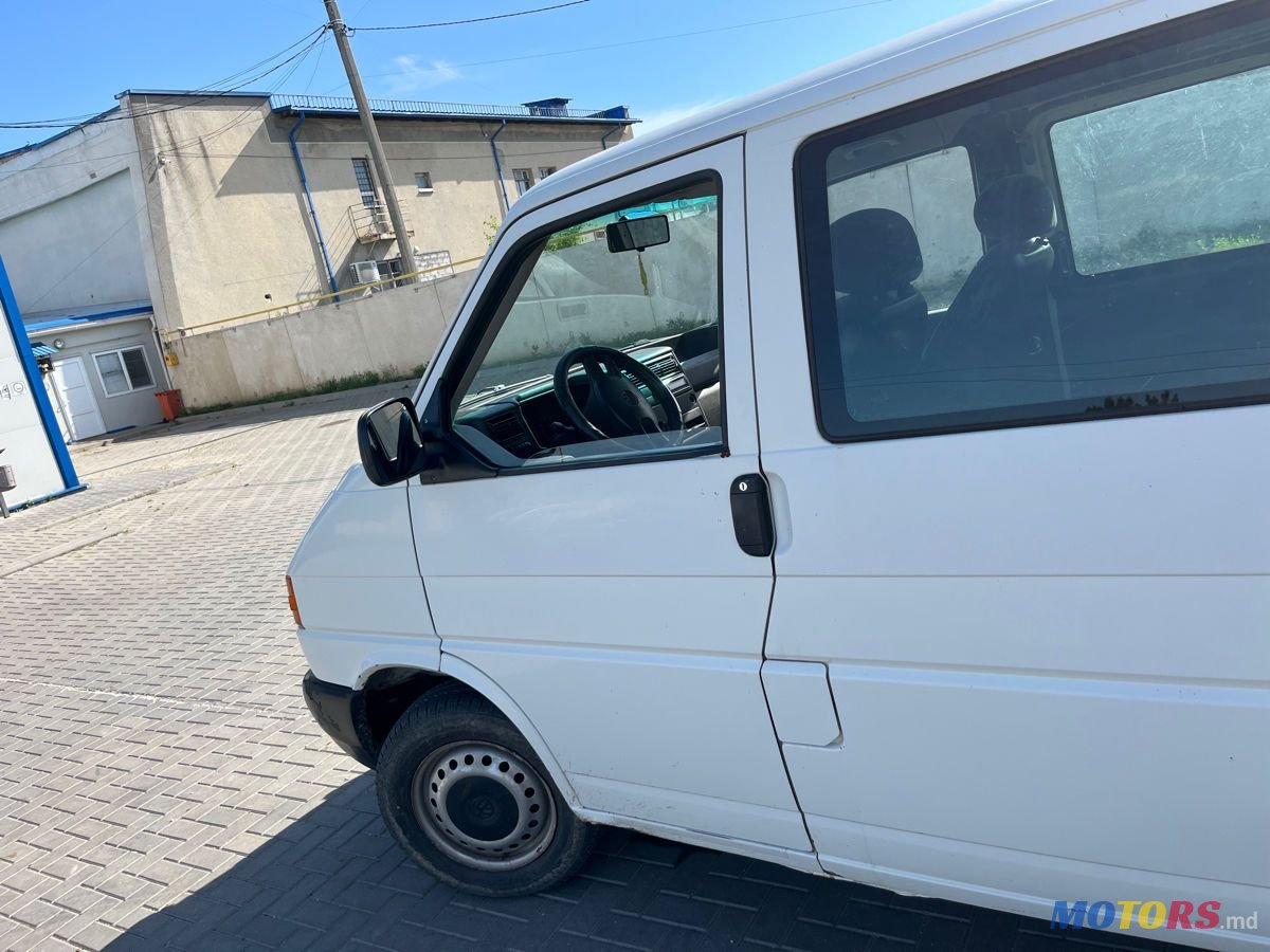 1999' Volkswagen Transporter photo #3