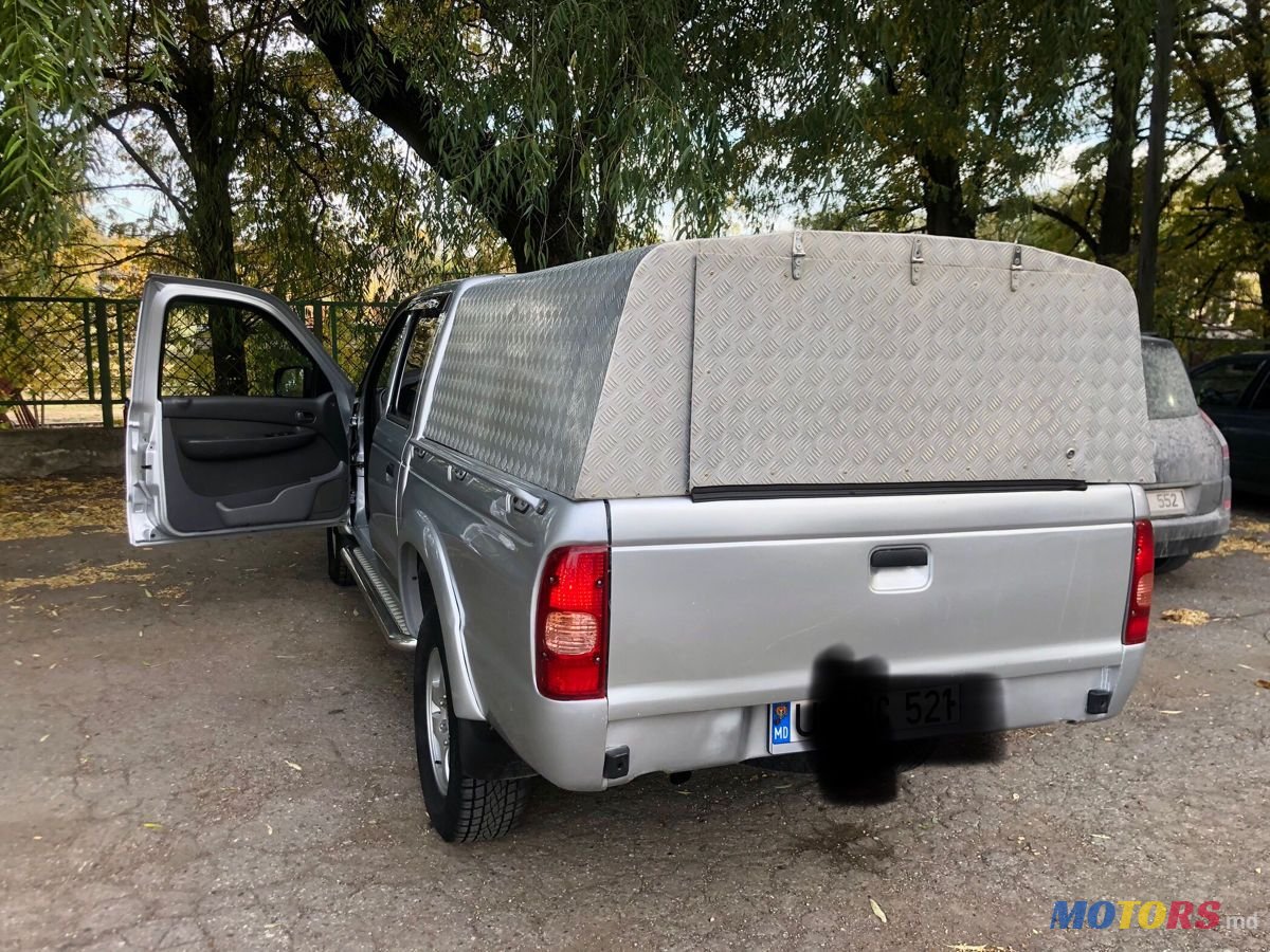 2002' Mazda BT-50 photo #5