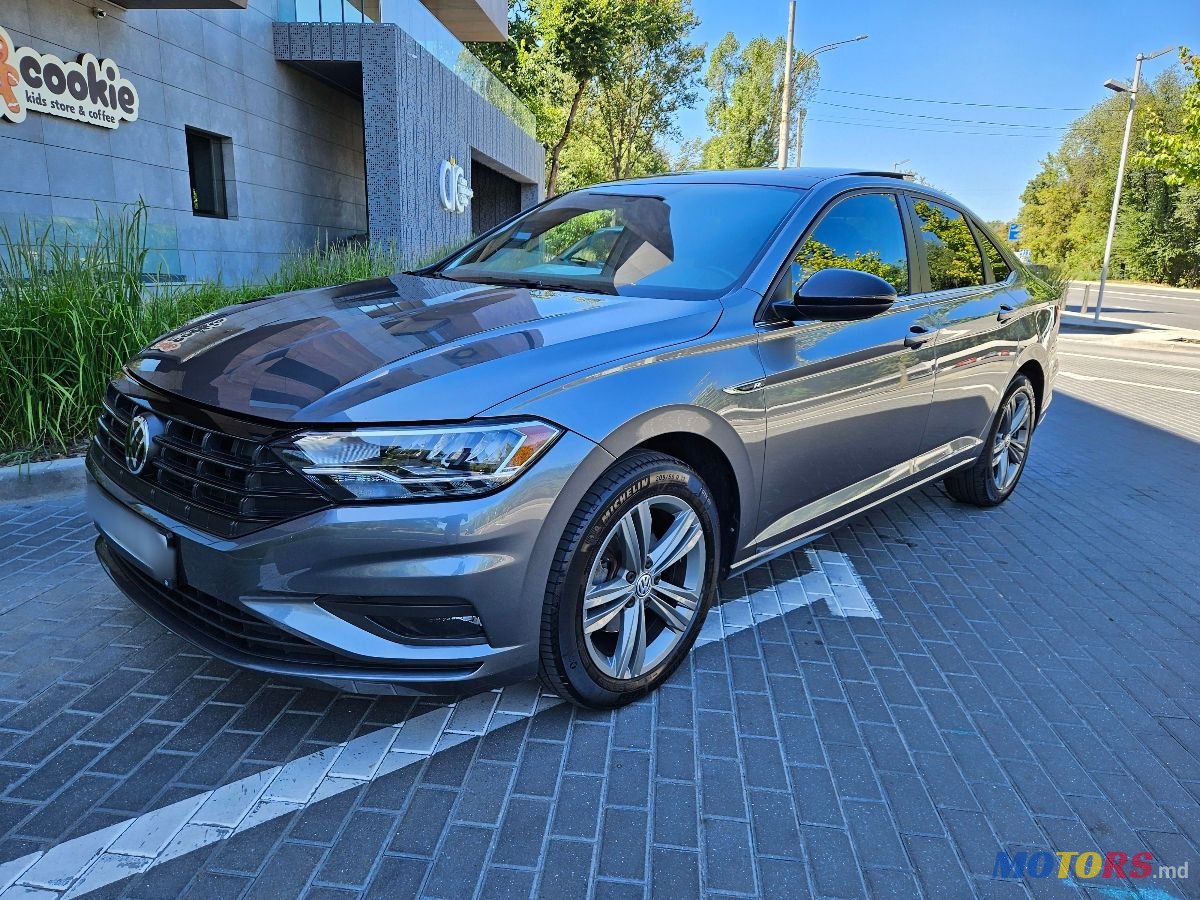 2018' Volkswagen Jetta photo #1