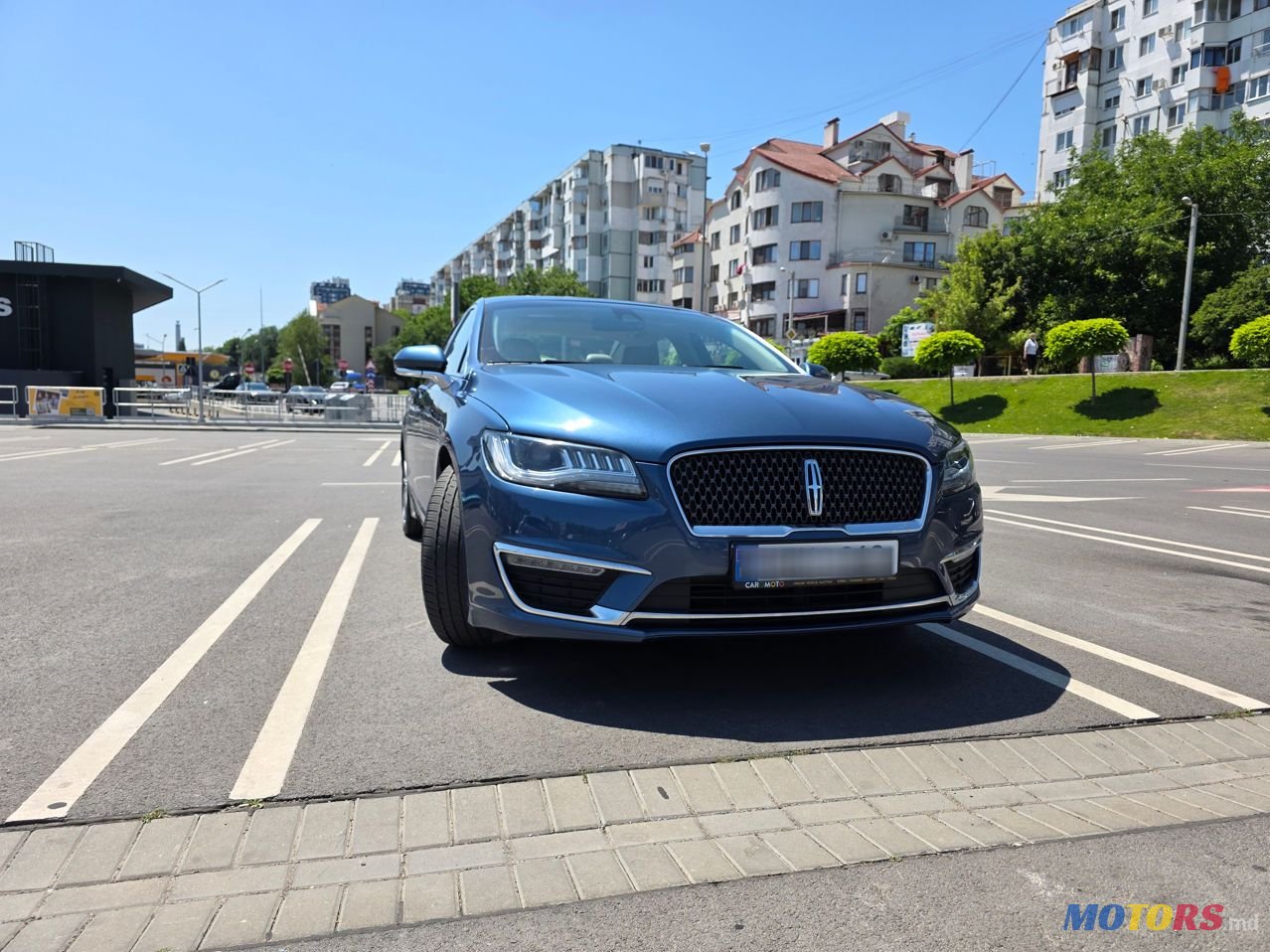 2019' Lincoln MKZ photo #2