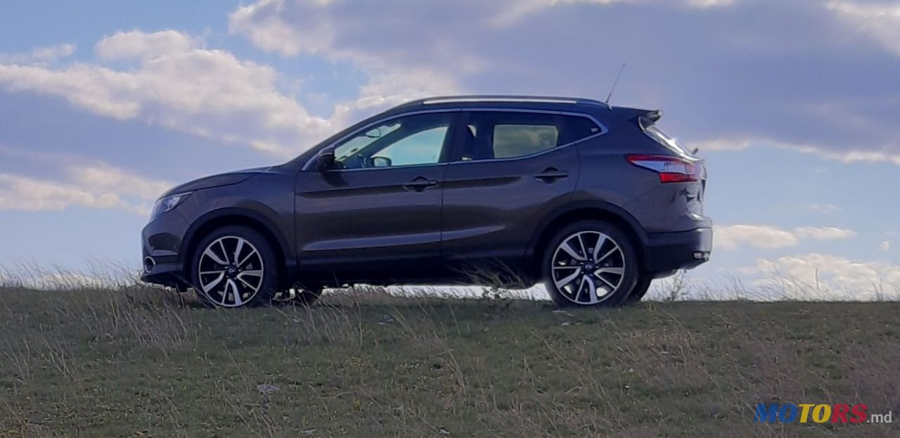 2014' Nissan Qashqai photo #3