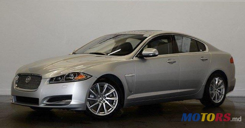 2013' Jaguar XF photo #1