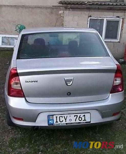 2011' Dacia Logan photo #4