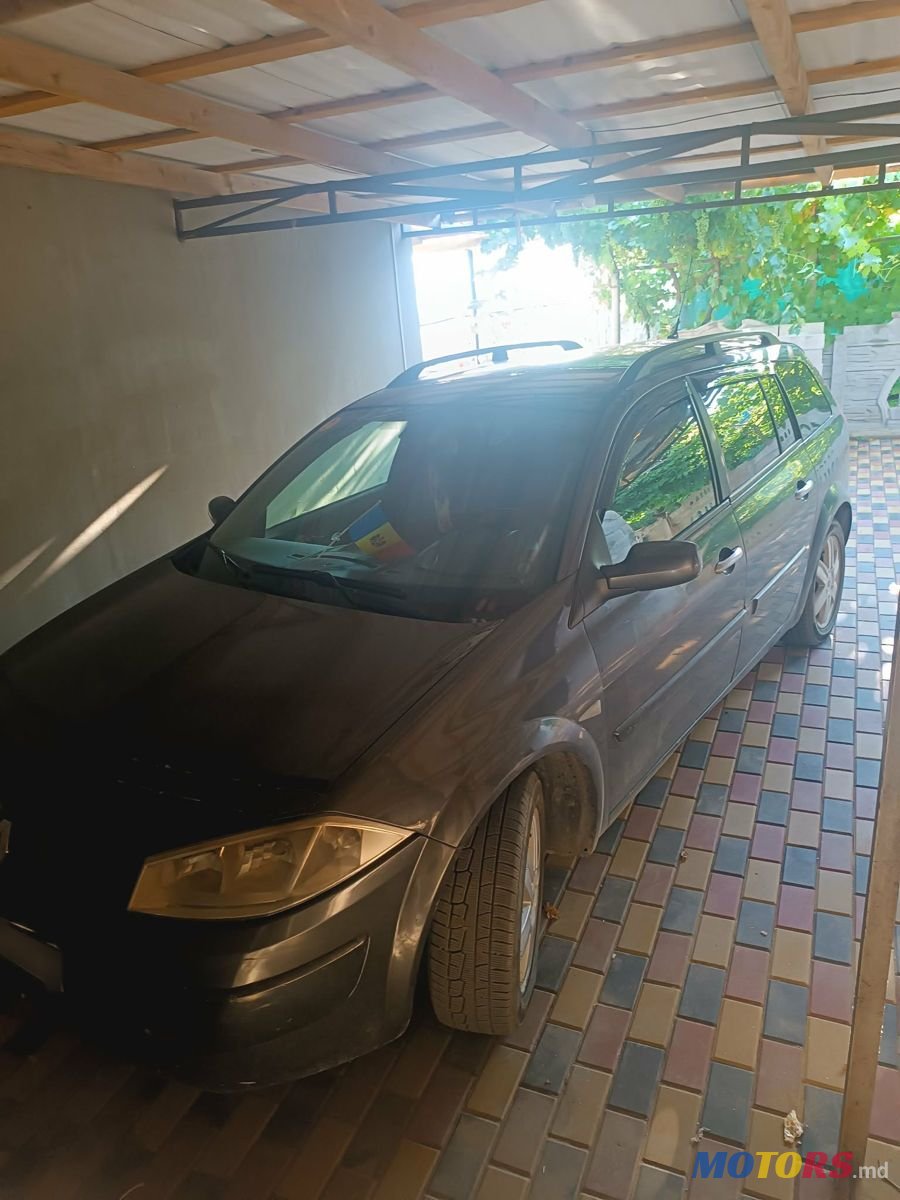 2005' Renault Megane photo #2