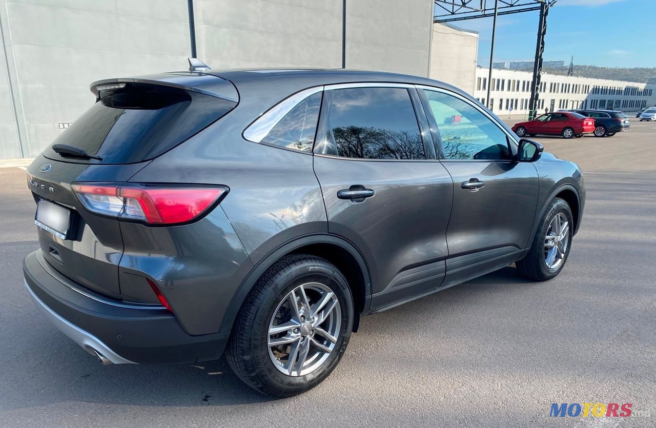 2020' Ford Kuga photo #4
