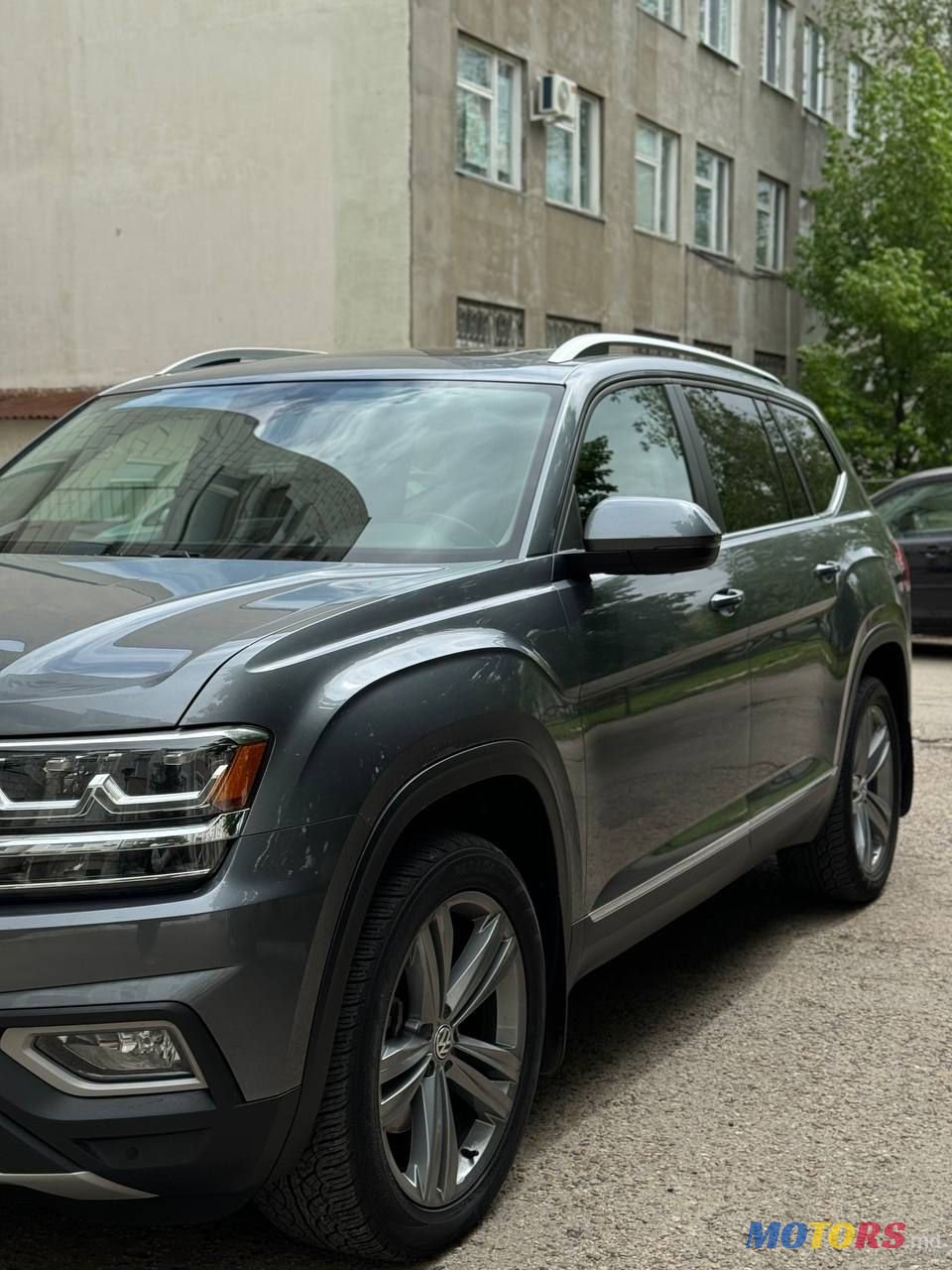 2018' Volkswagen Atlas photo #1