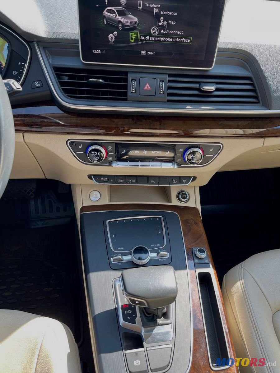 2018' Audi Q5 photo #6