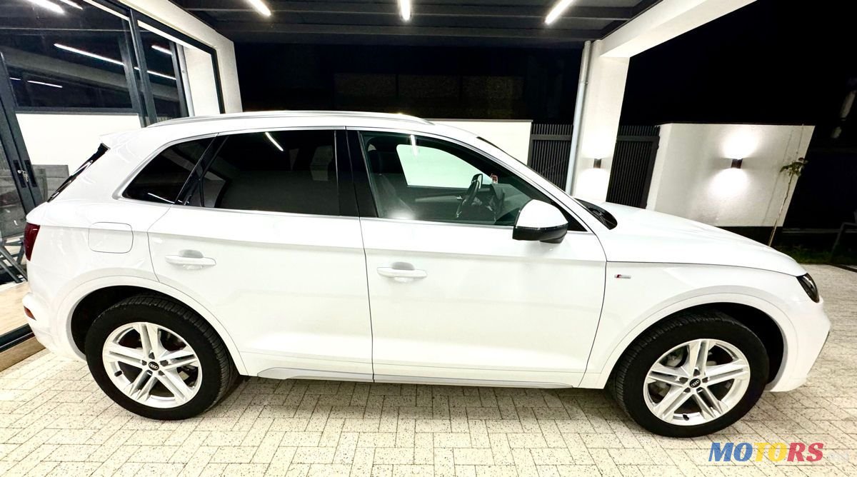 2021' Audi Q5 photo #4