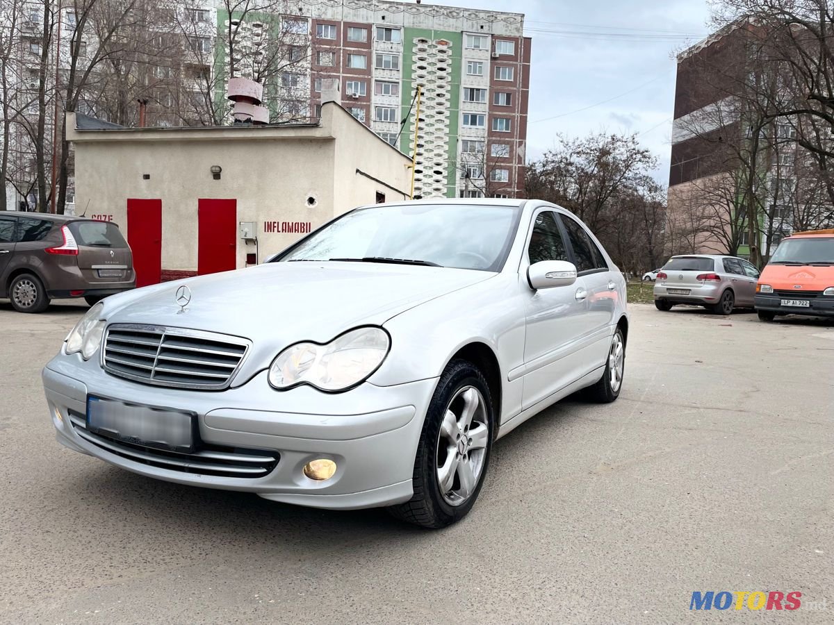 2006' Mercedes-Benz C-Class photo #4