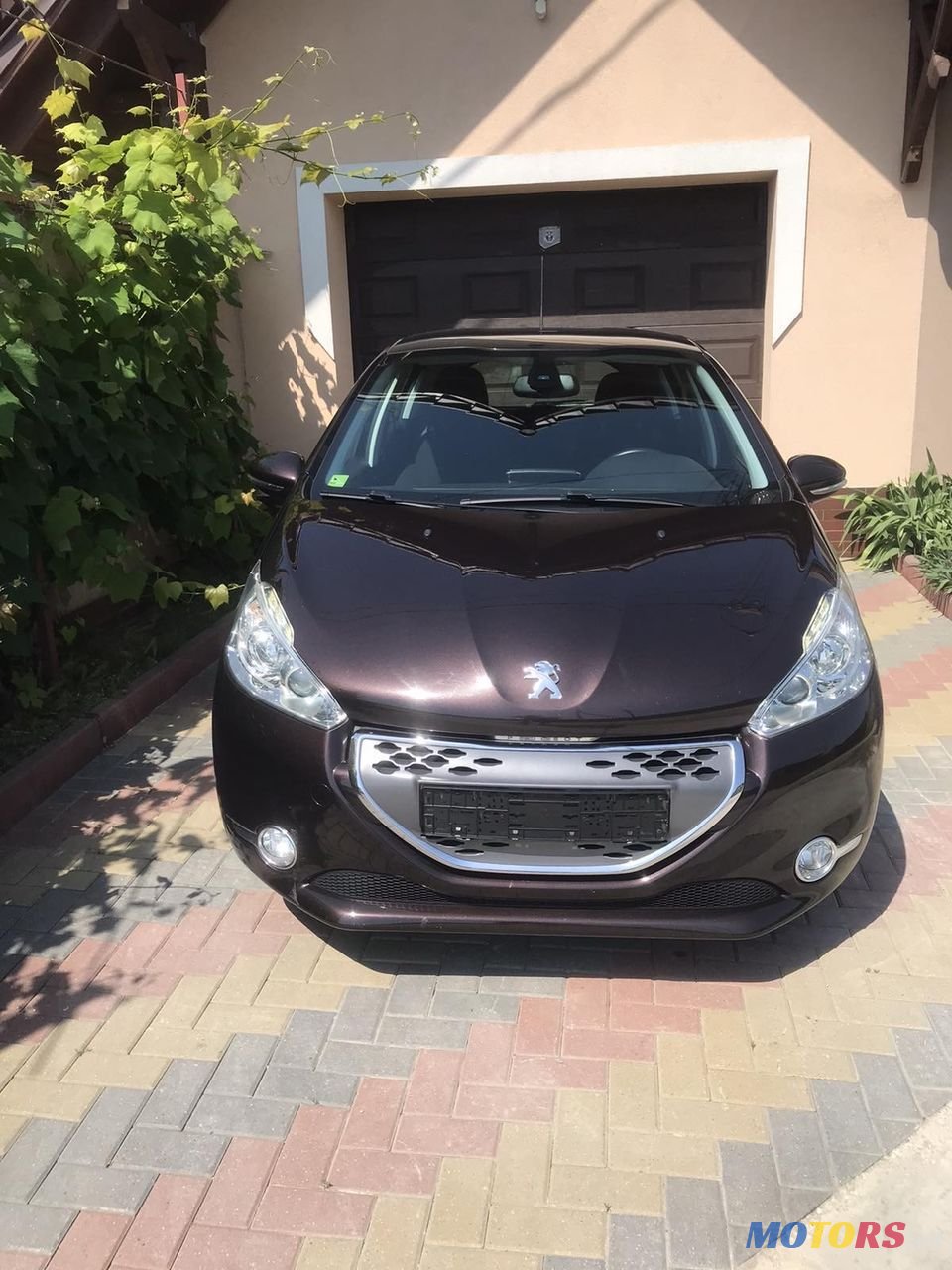 2012' Peugeot 208 photo #2