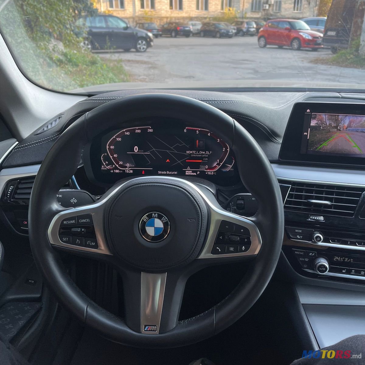 2020' BMW 5 Series photo #5