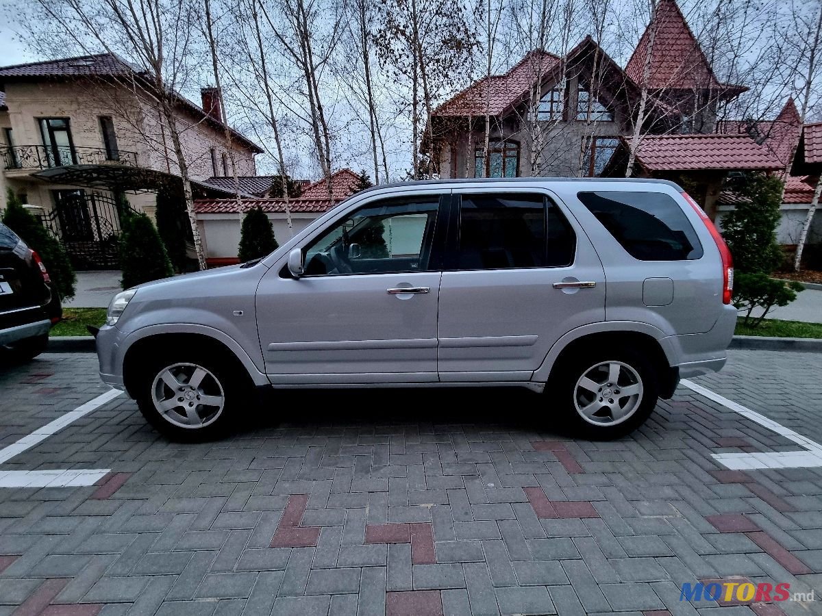 2005' Honda CR-V photo #4