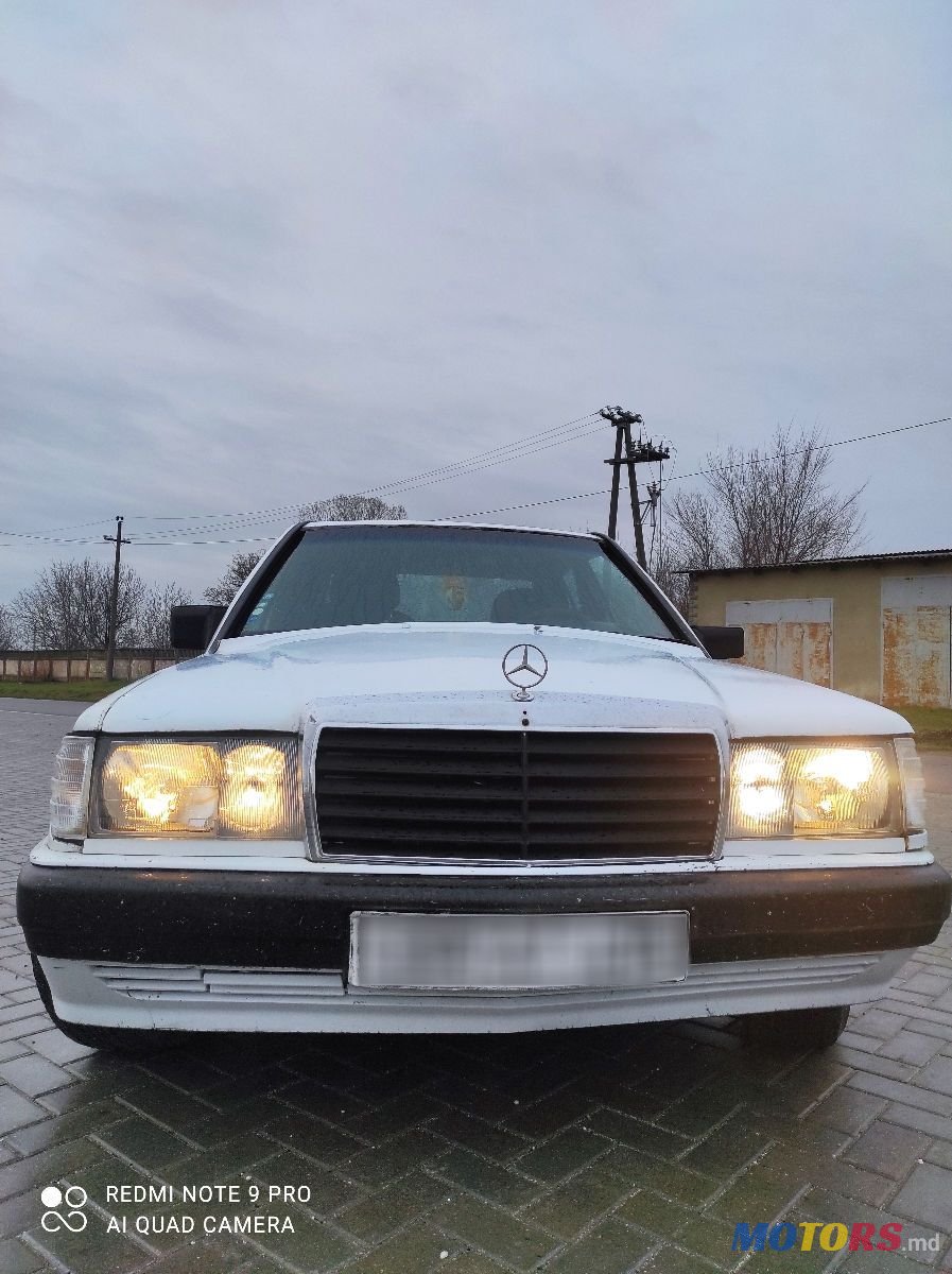 1988' Mercedes-Benz 190 photo #1