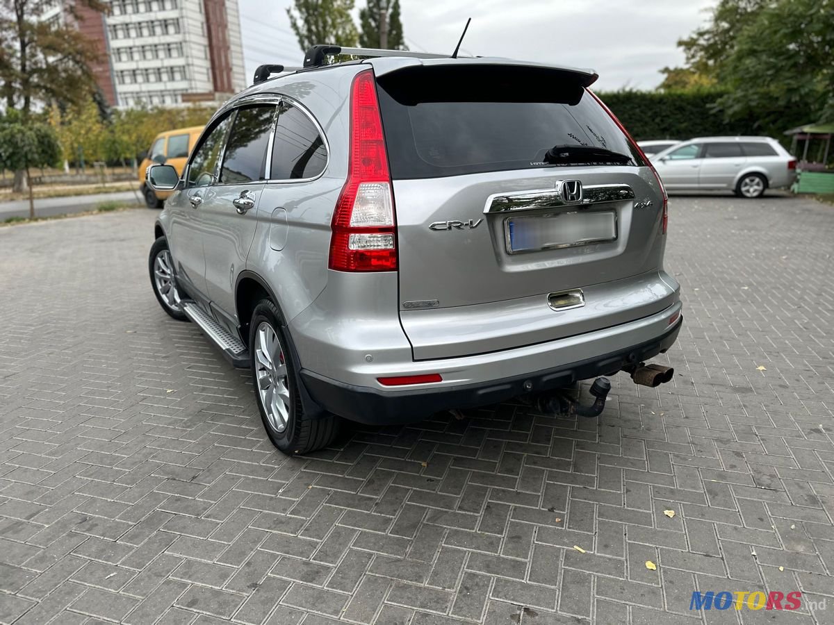 2010' Honda CR-V photo #3