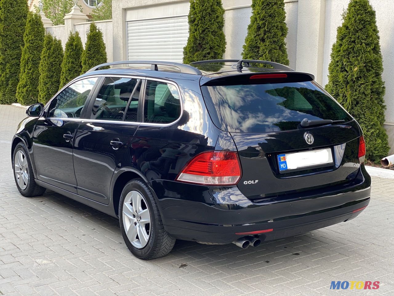 2012' Volkswagen Golf photo #1