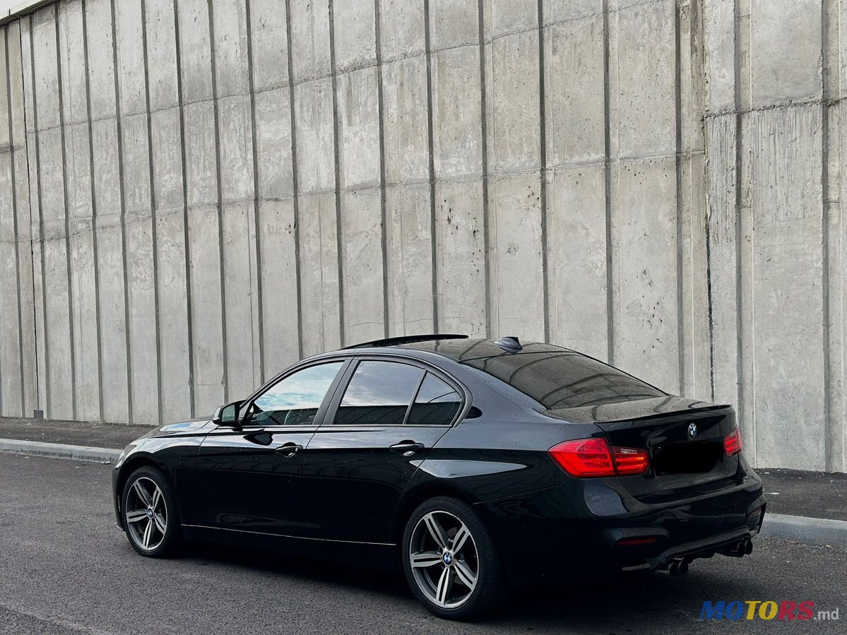 2013' BMW 3 Series photo #6