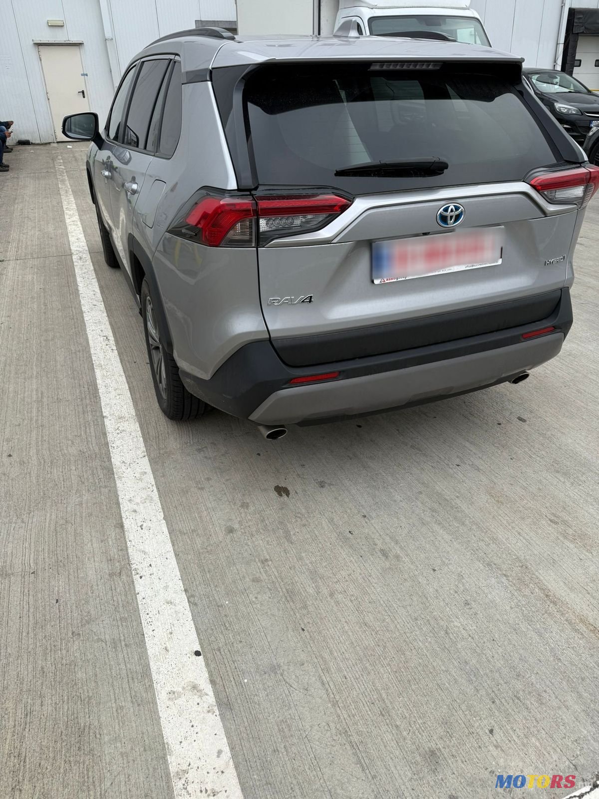 2022' Toyota RAV4 photo #3