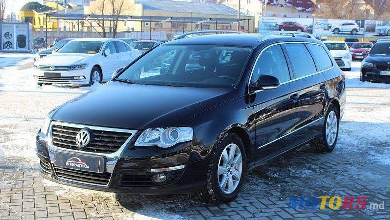 2008' Volkswagen Passat photo #1