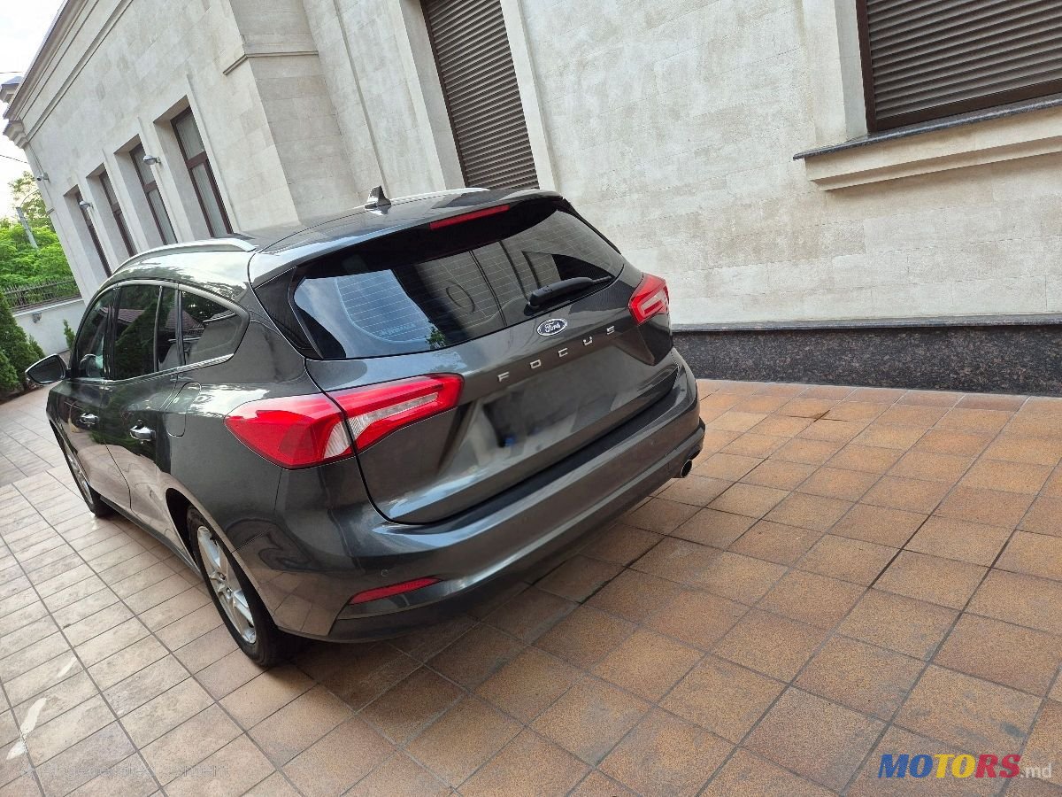 2019' Ford Focus photo #5