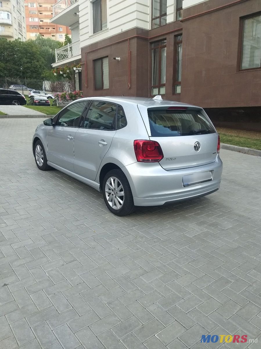 2013' Volkswagen Polo photo #4