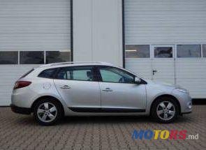 2011' Renault Megane photo #1