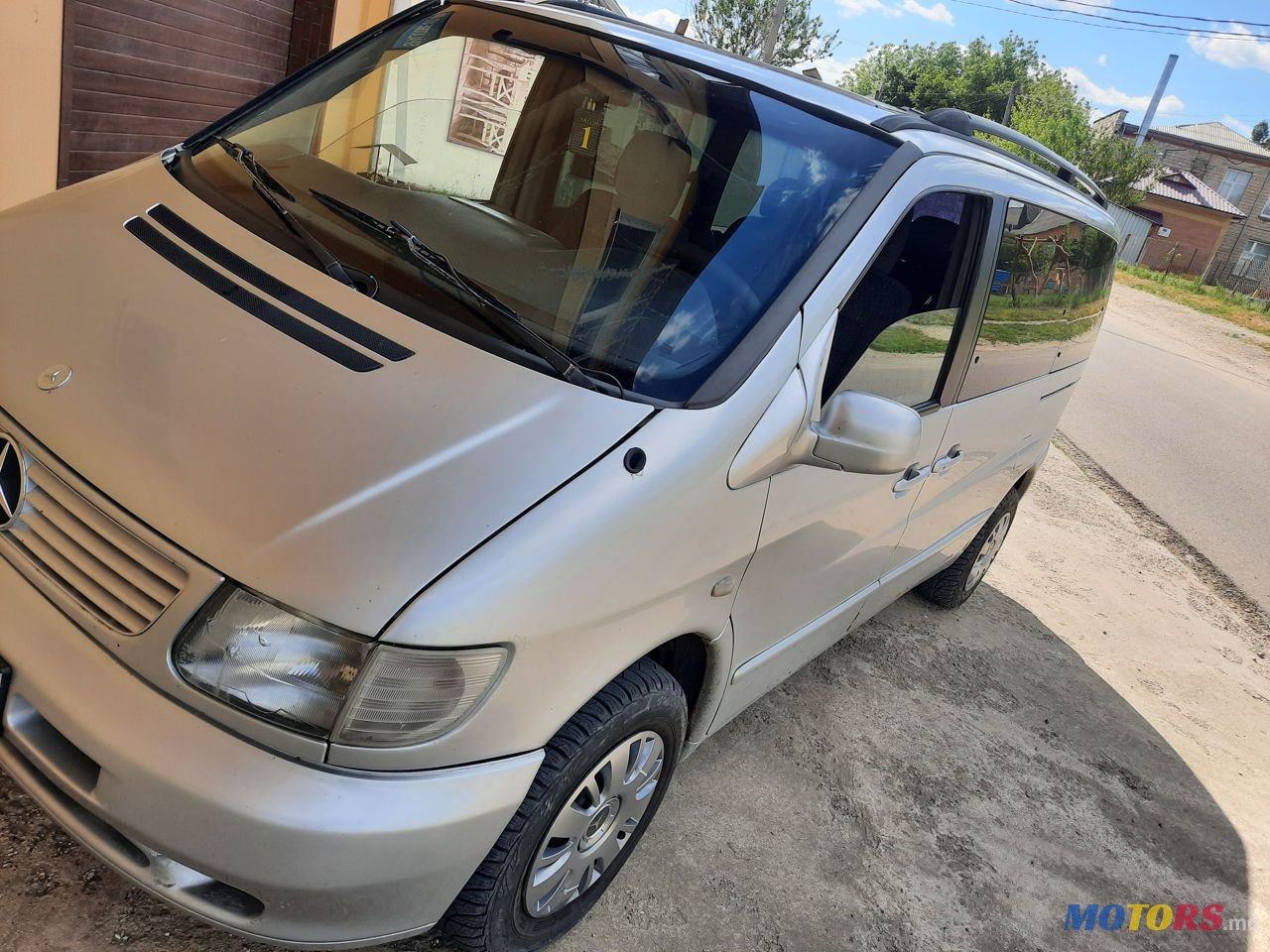 2002' Mercedes-Benz V Класс photo #4