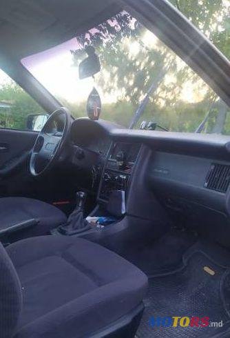 1992' Audi 80 photo #3
