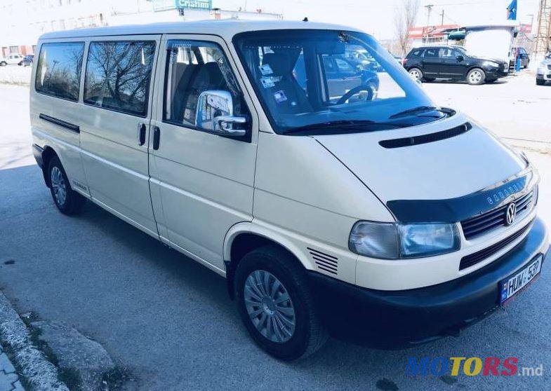 2000' Volkswagen Transporter photo #1