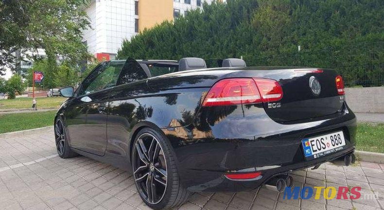 2011' Volkswagen Eos photo #1