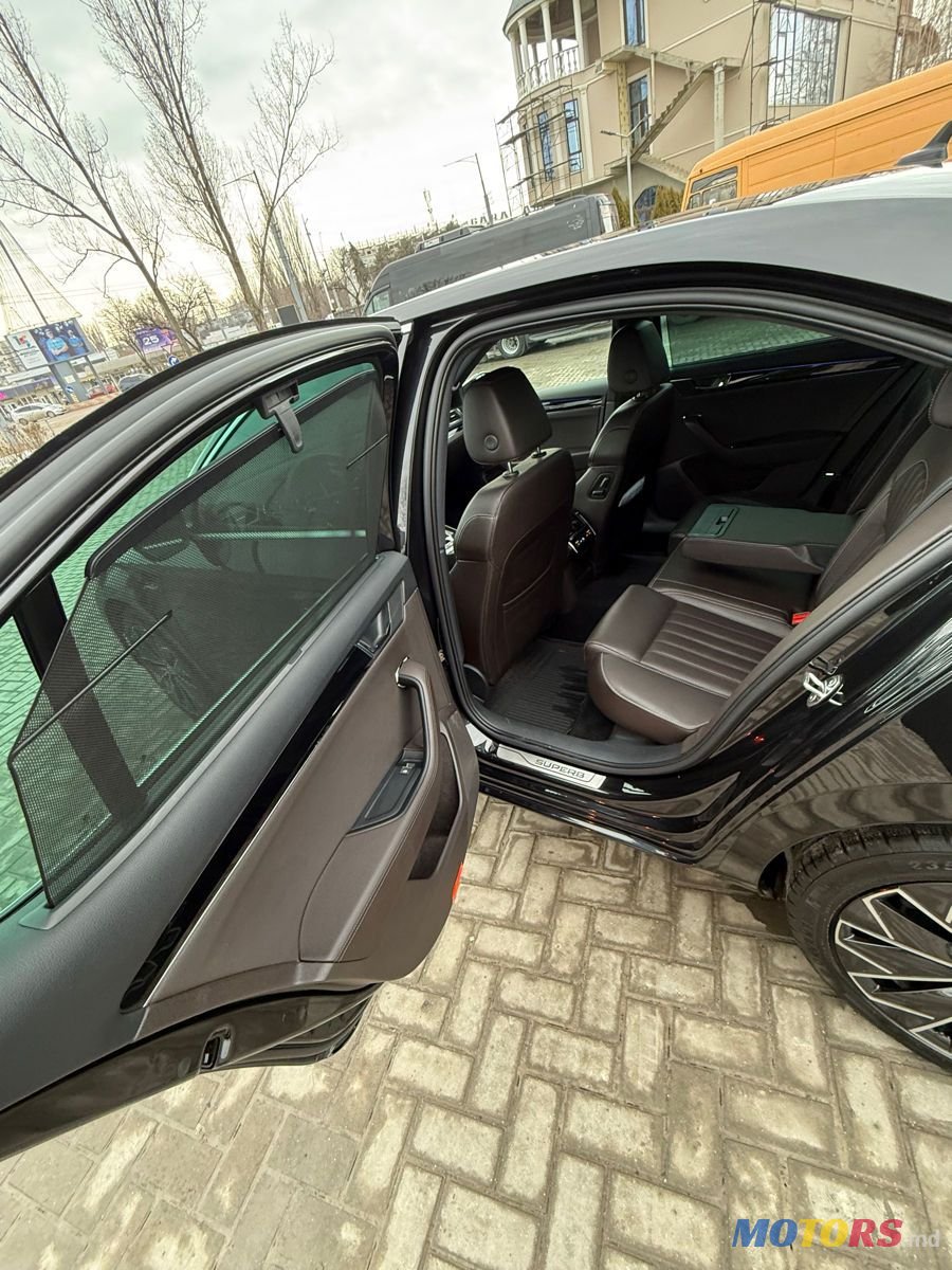 2020' Skoda Superb photo #6