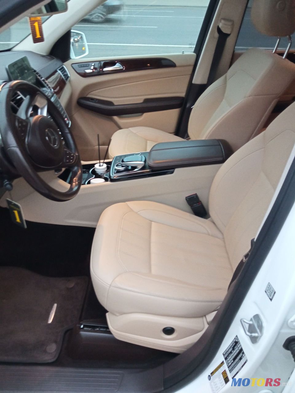 2017' Mercedes-Benz Gls Класс photo #2