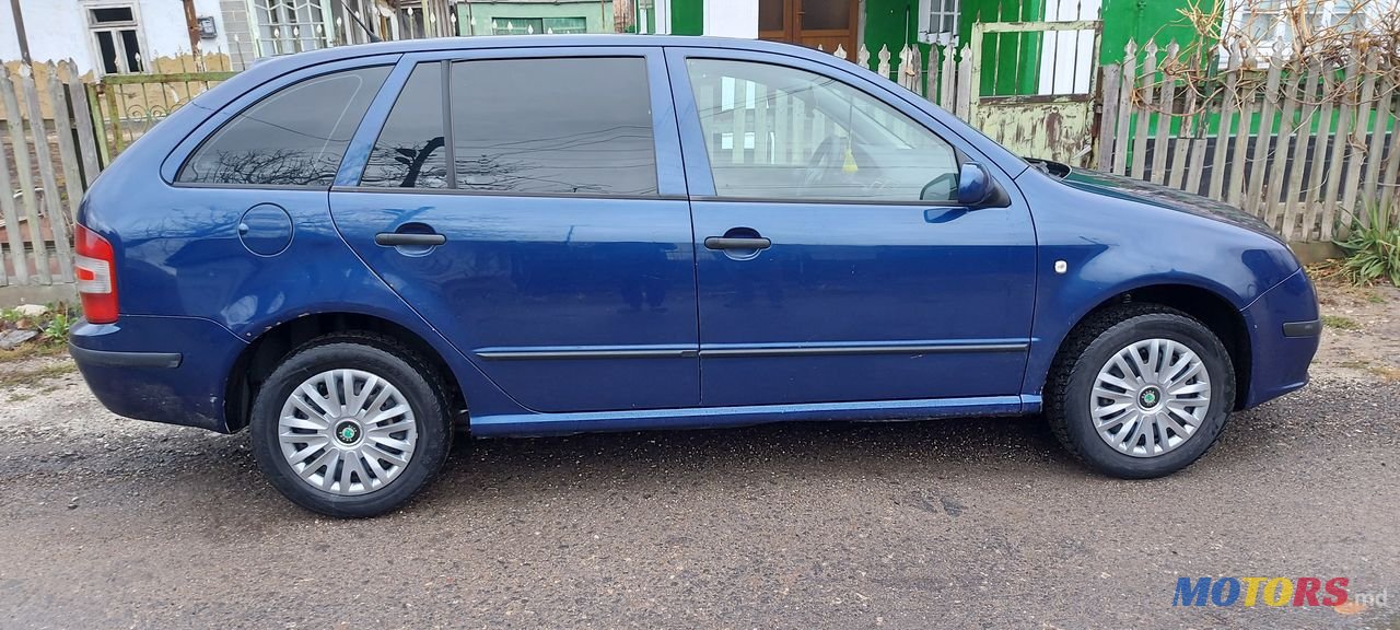 2005' Skoda Fabia photo #3