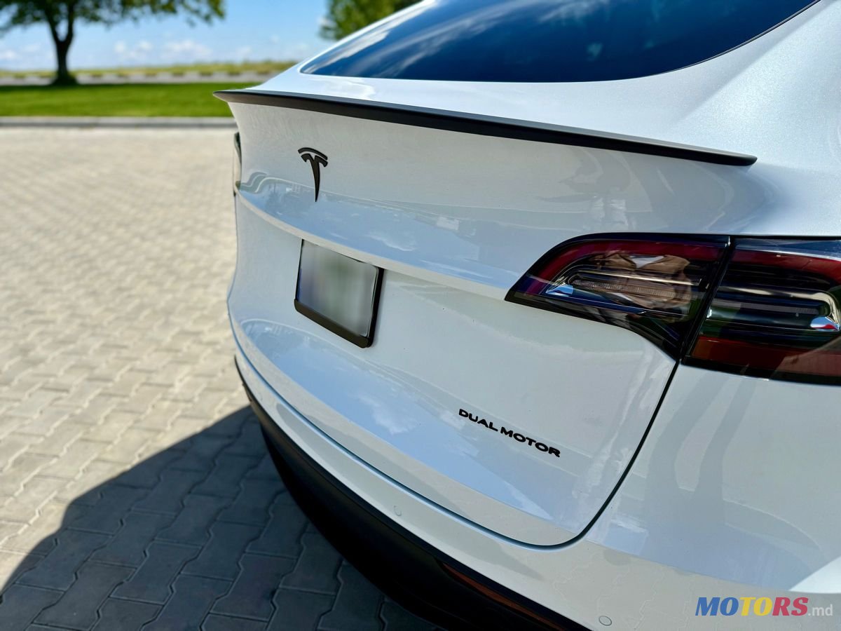 2022' Tesla Model Y photo #5