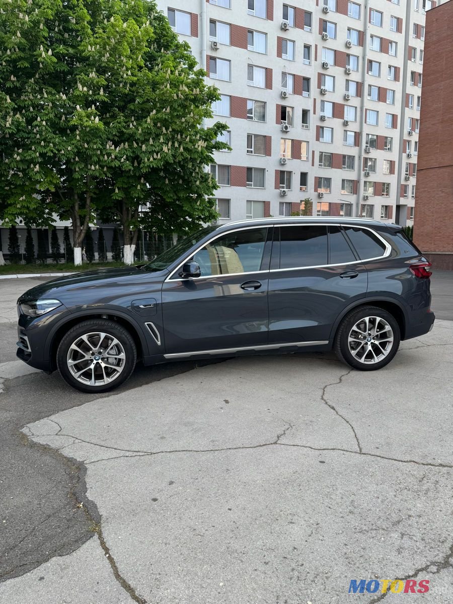 2022' BMW X5 photo #4