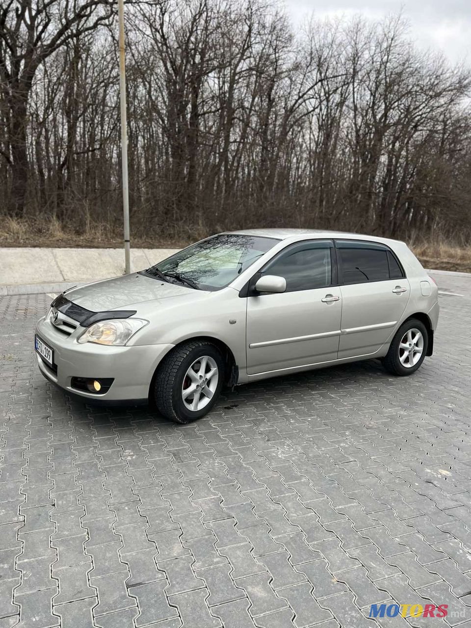 2005' Toyota Corolla photo #1