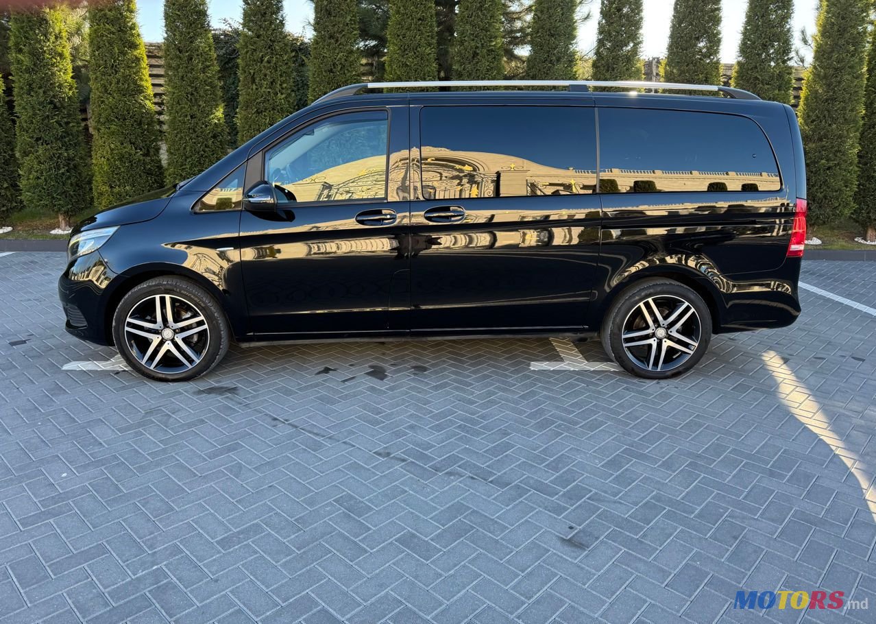 2017' Mercedes-Benz V-Class photo #5