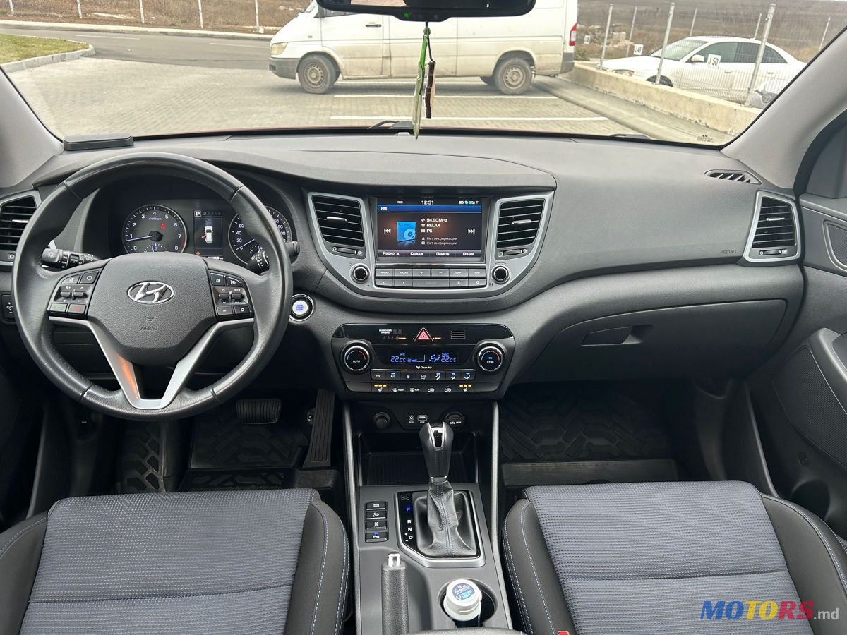 2015' Hyundai Tucson photo #5