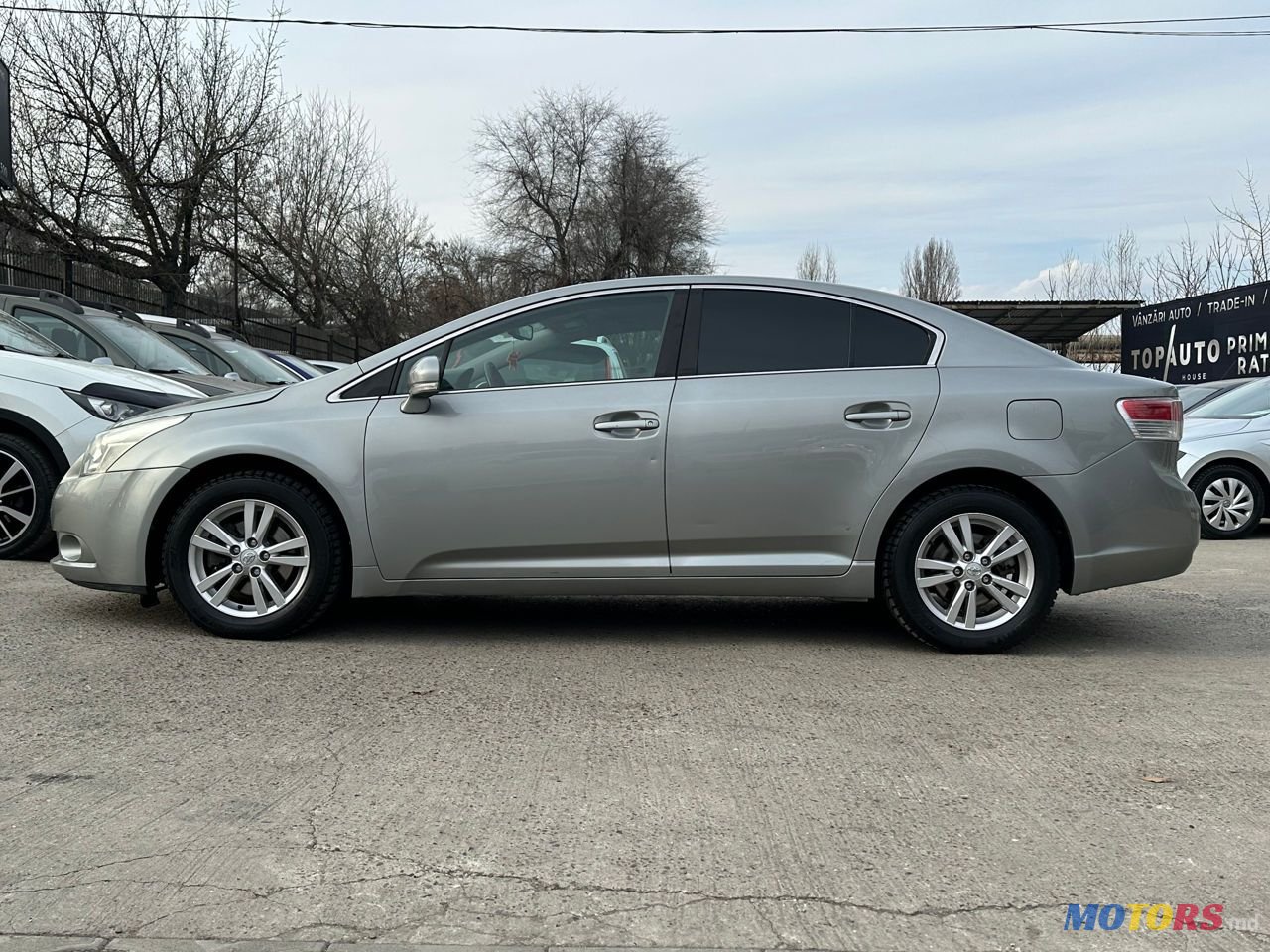 2010' Toyota Avensis photo #5