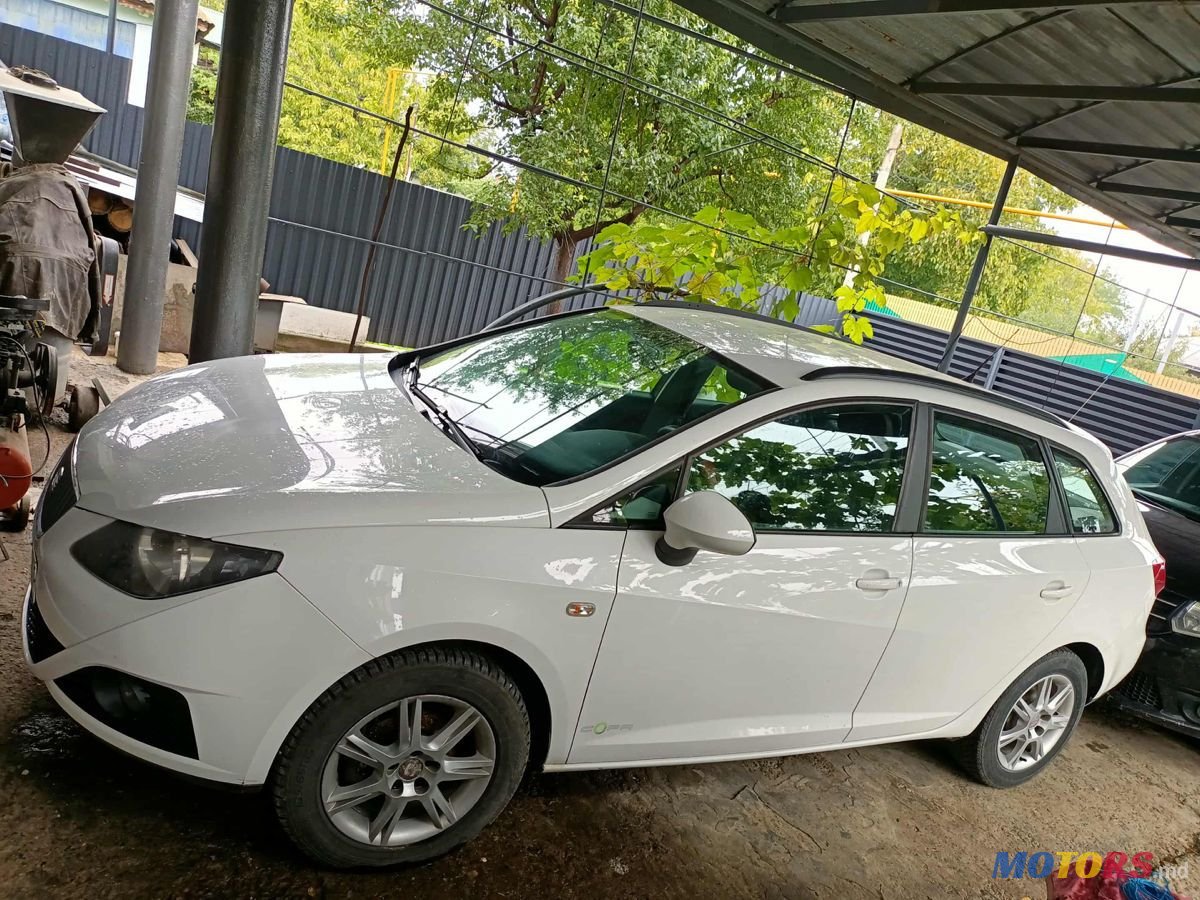 2011' SEAT Ibiza photo #1