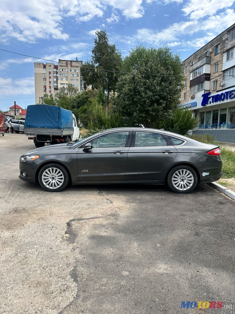 2014' Ford Fusion photo #4