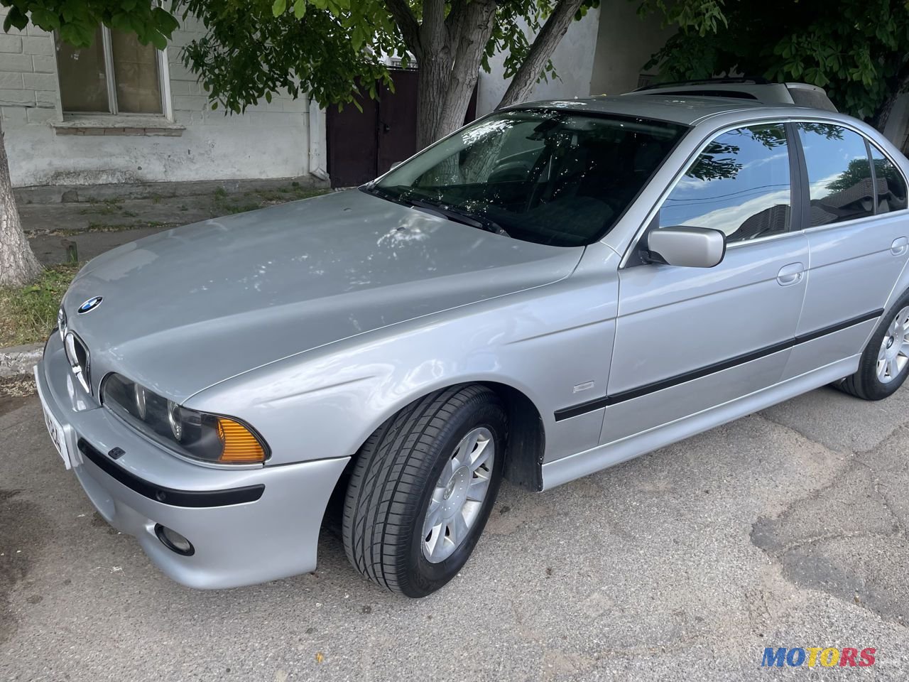 2001' BMW 5 Series photo #1