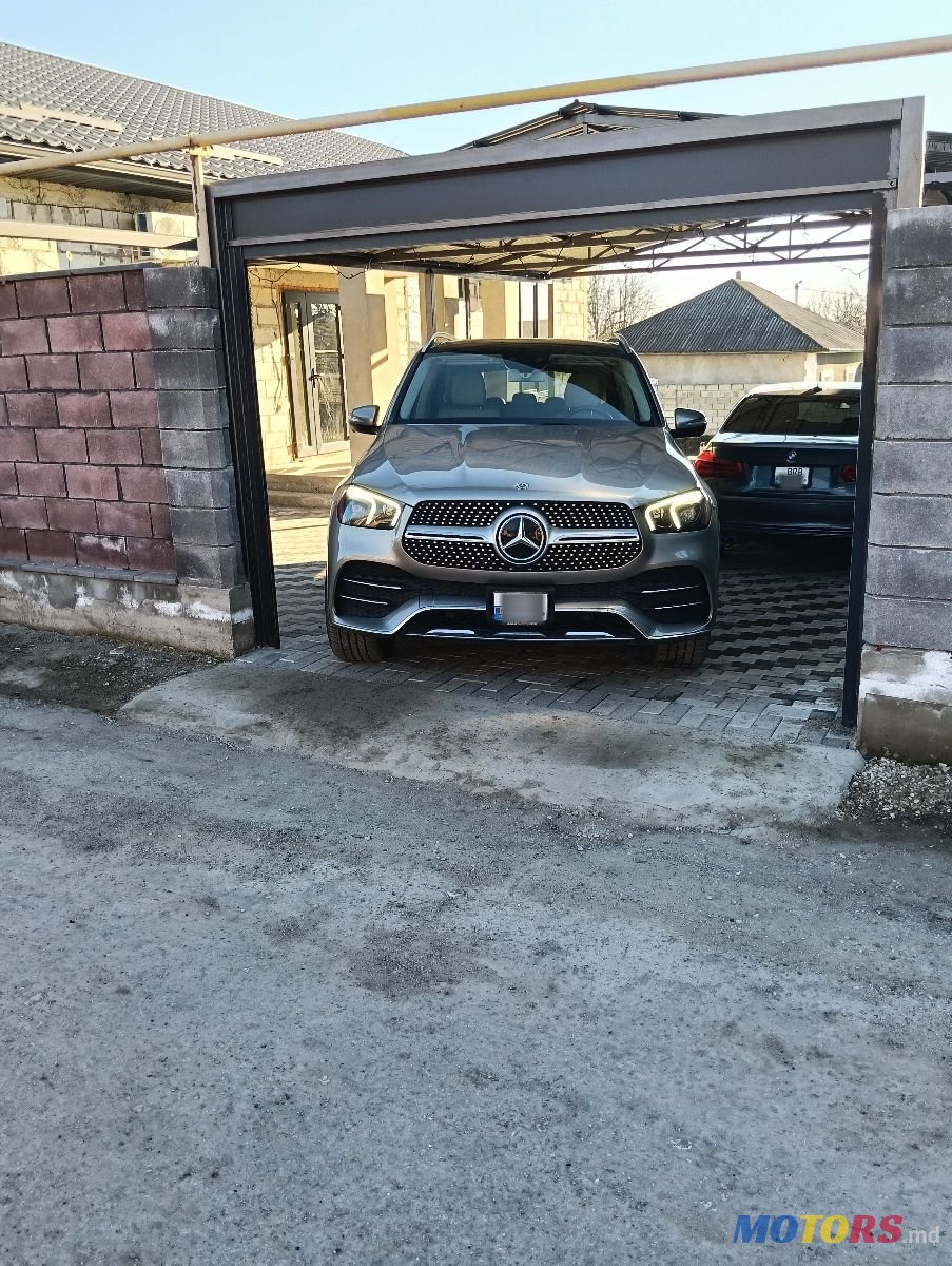 2020' Mercedes-Benz GLE photo #1