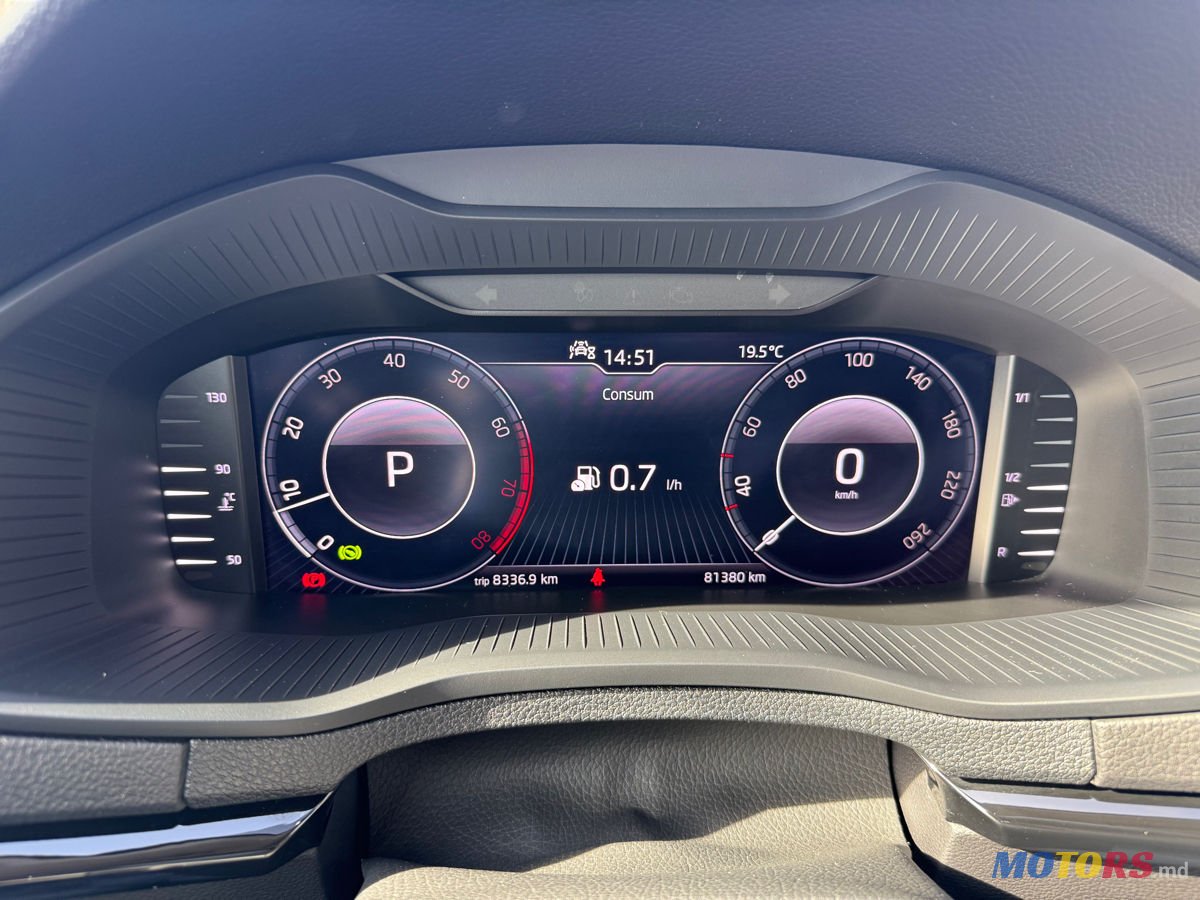 2020' Skoda Karoq Style photo #3