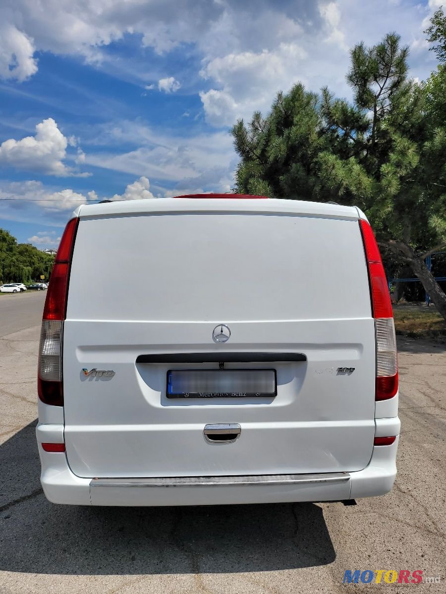 2009' Mercedes-Benz Vito photo #6