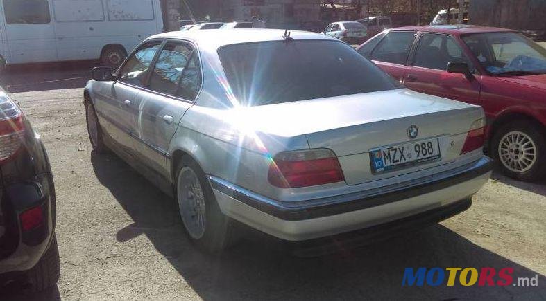 2000' BMW 7 photo #1