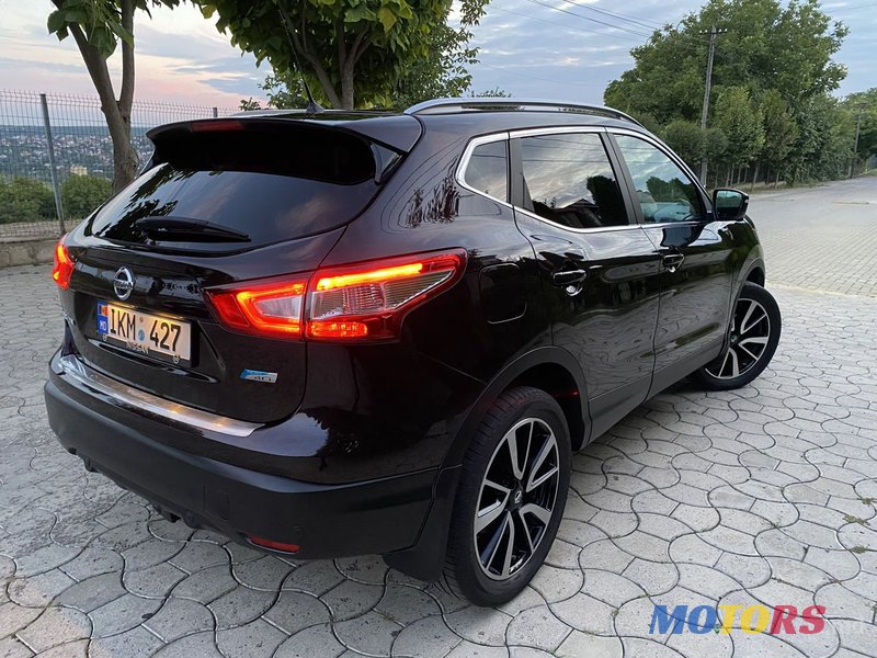 2014' Nissan Qashqai photo #2