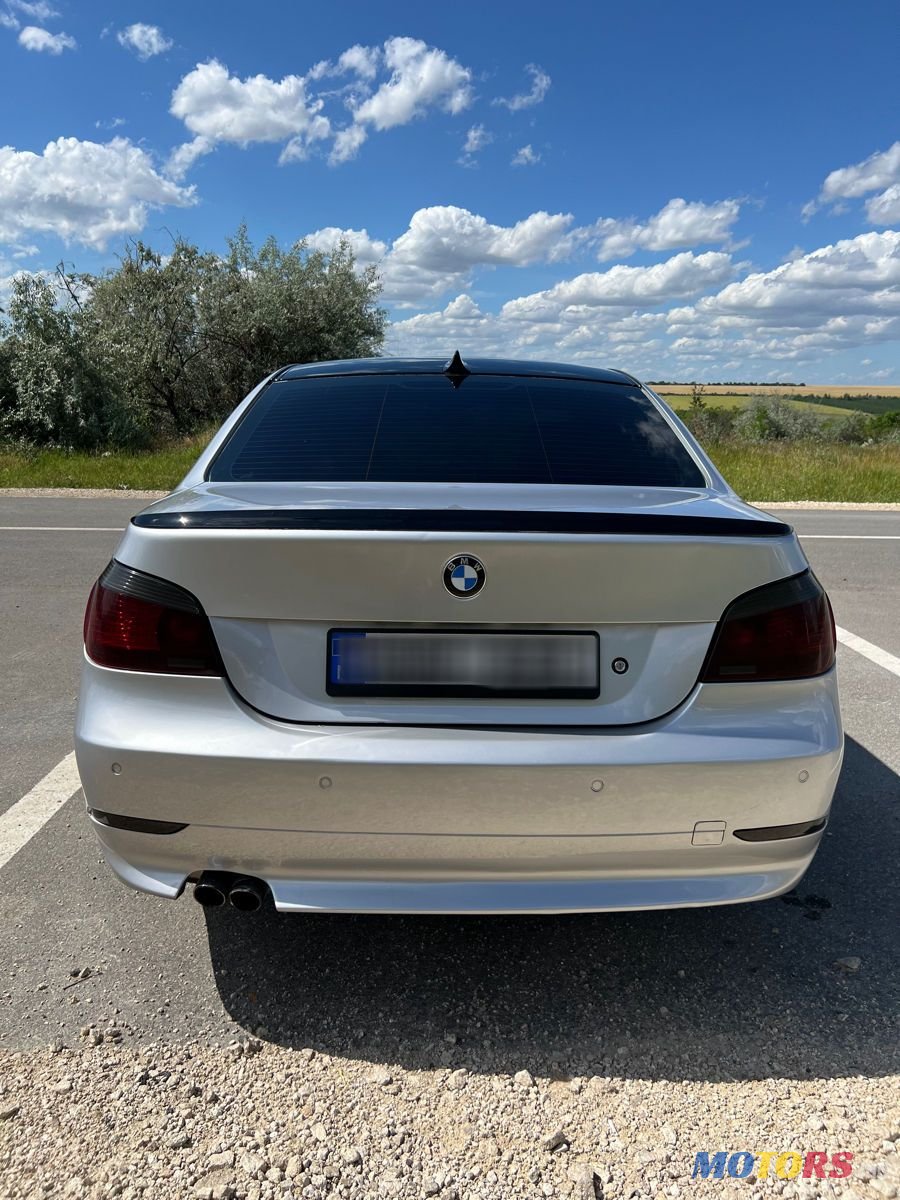 2004' BMW 5 Series photo #4