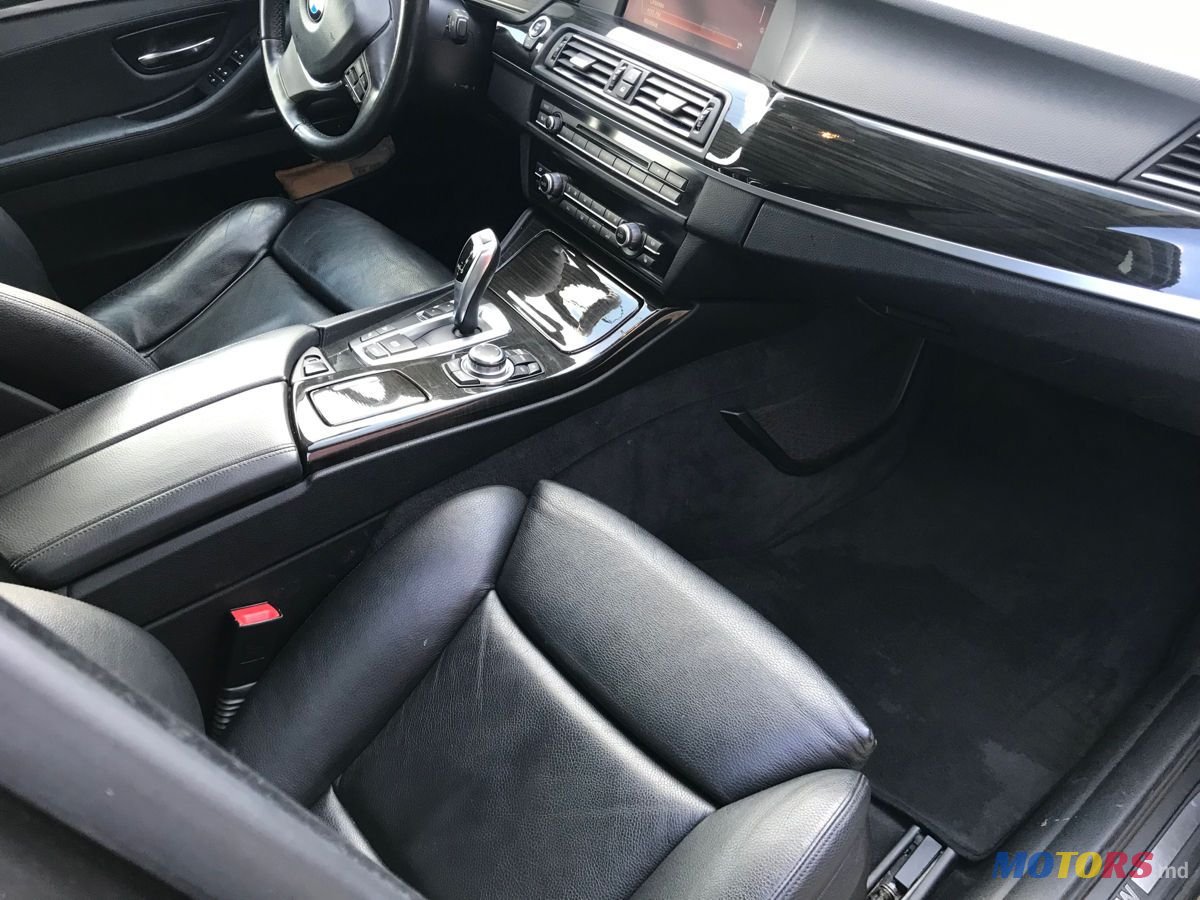 2013' BMW 5 Series photo #3