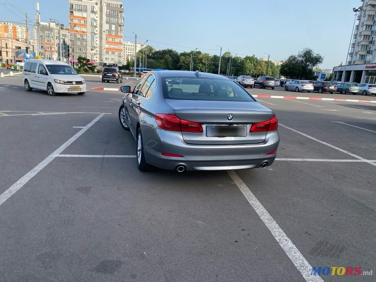 2019' BMW 5 Series photo #5