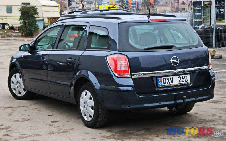 2008' Opel Astra photo #1